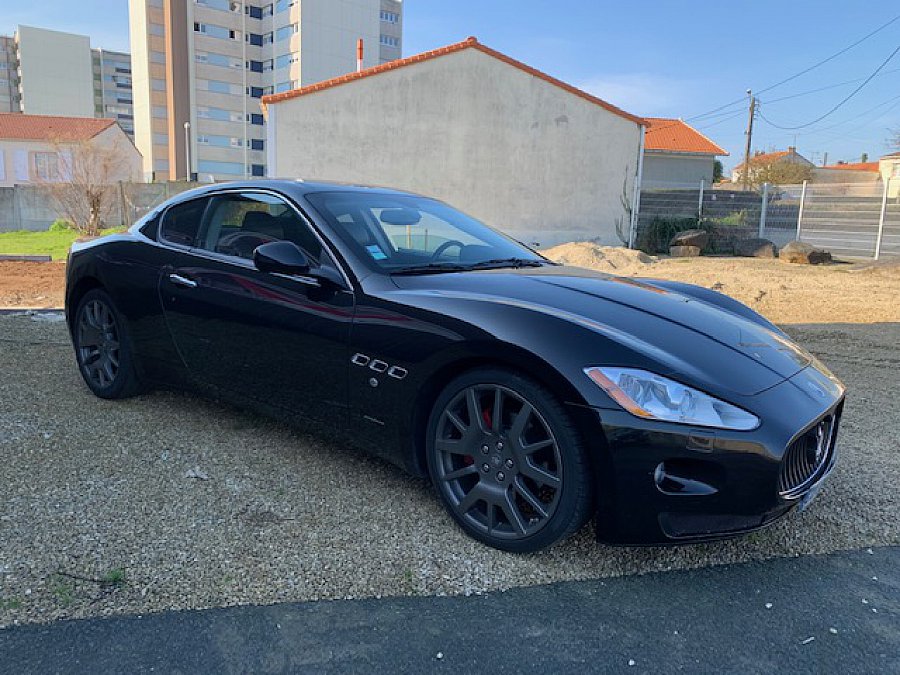 MASERATI GRANTURISMO 4.2L V8 405ch Auto coupé Noir