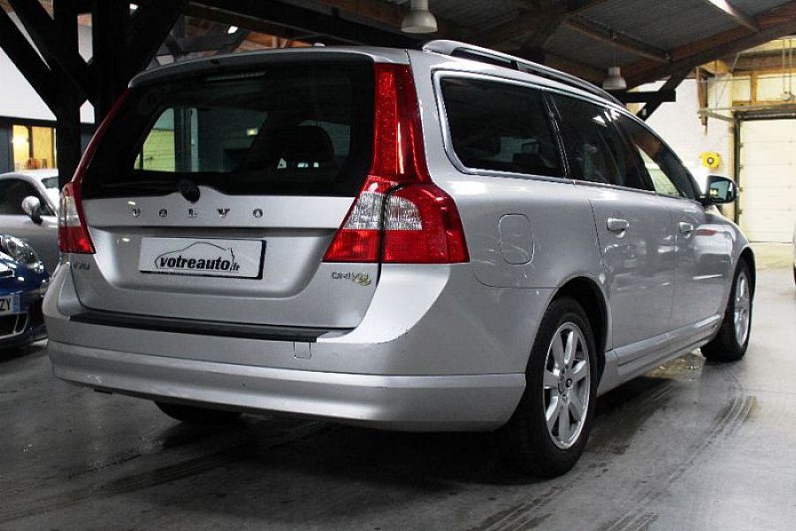 VOLVO V70 III 1.6 D Break Gris Clair Occasion - 7 700 € - 169 500 Km ...