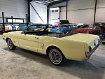 FORD MUSTANG I (1964 - 1973) 4.7L V8 (289 ci) cabriolet Jaune clair occasion - 49 900 €, 81 251 km