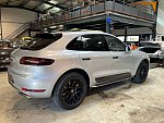 PORSCHE MACAN 1 Turbo 440 ch SUV Argent occasion - 57 900 €, 129 890 km