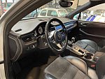 PORSCHE MACAN 1 Turbo 440 ch SUV Argent occasion - 57 900 €, 129 890 km